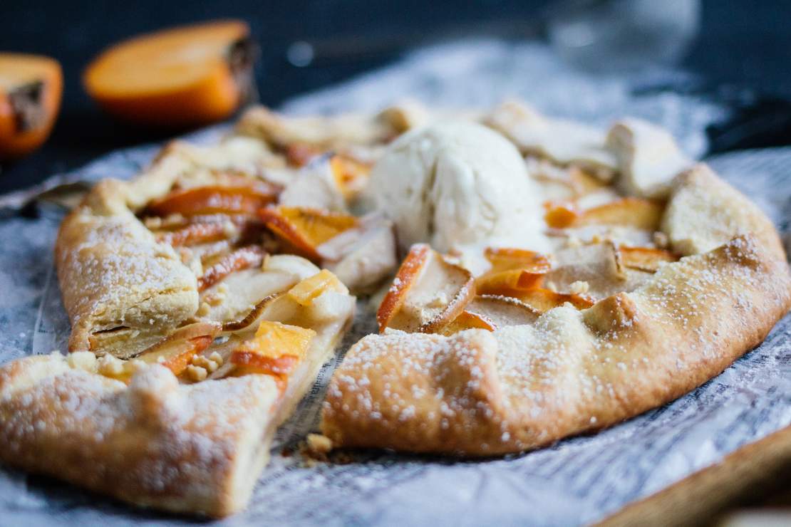 R353 Vegan galette with pear & persimmon