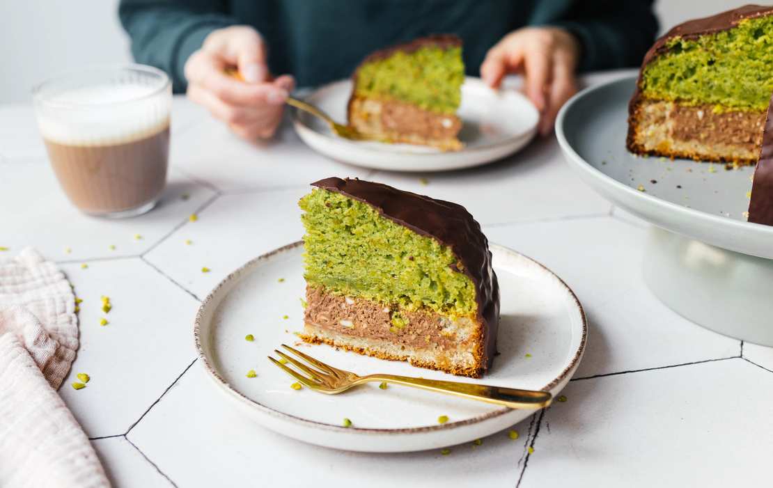 Pastel Dream Pistachio Cake — Nourish Atelier