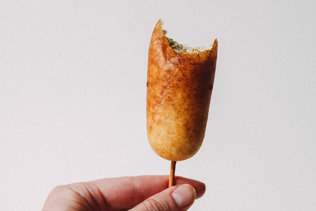 R188 Vegan Corn Dogs