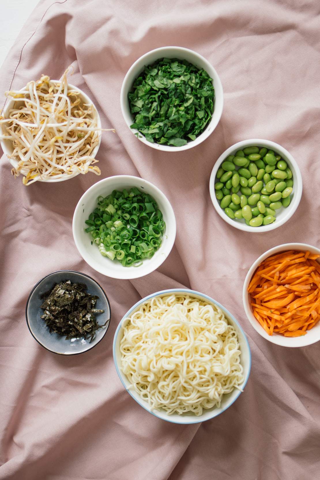 Instant Noodle Soup Bowl - Best Quick Vegan Lunch • Tasty Thrifty