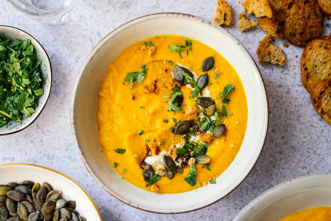 R219 Vegan Pumpkin Soup with Turmeric