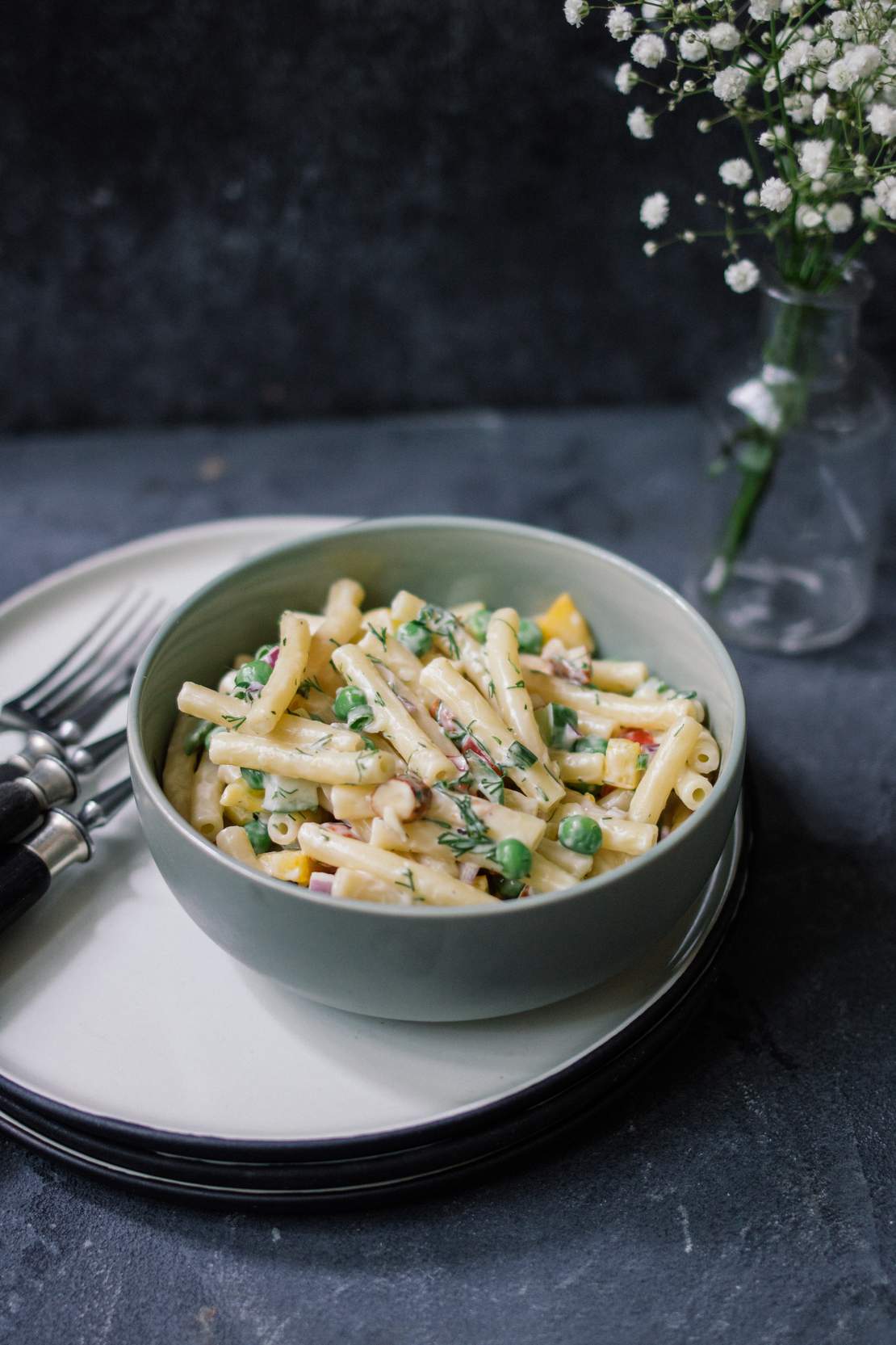 R206 Veganer Makkaronisalat mit Mandeldressing