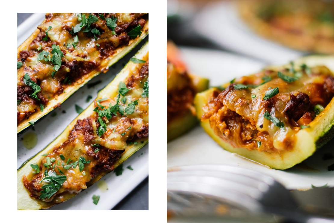 R394 Vegan „minced meat“ stuffed zucchini boats
