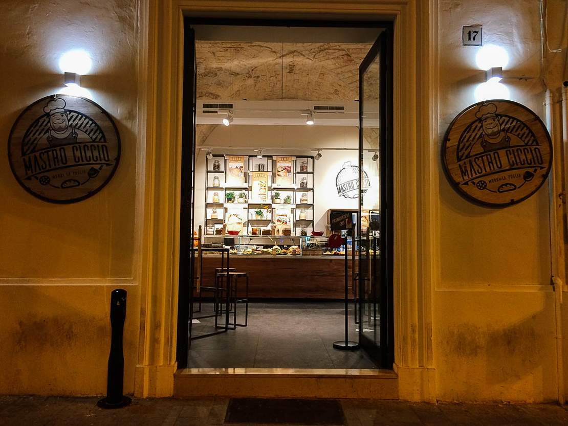 A79 Out and about in Bari
